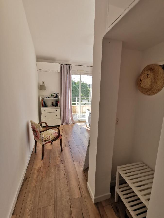 La Chambre Du Saunei Castelnau-de-Guers Buitenkant foto